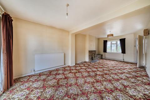 3 bedroom detached house for sale, Longley Road, Farnham, Surrey, GU9