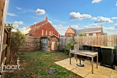 undefined, Oliver Close, Bedford