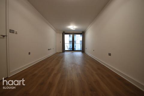 undefined, High Street, SLOUGH