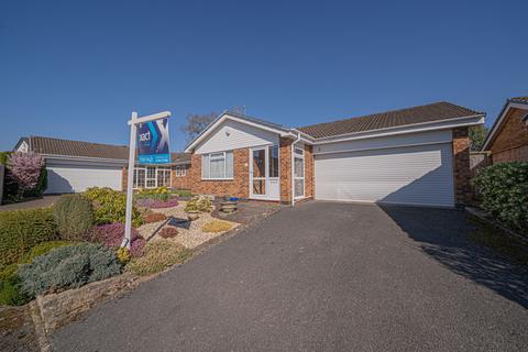 2 bedroom detached bungalow for sale, Falkwood Grove, Knowle, B93
