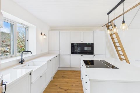 3 bedroom barn for sale, Water Lane, Bradden, NN12