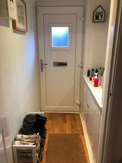 3 bedroom semi-detached house to rent, Ludlow Close, Leicester