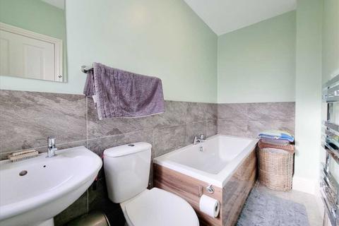undefined, Cranwell NG34
