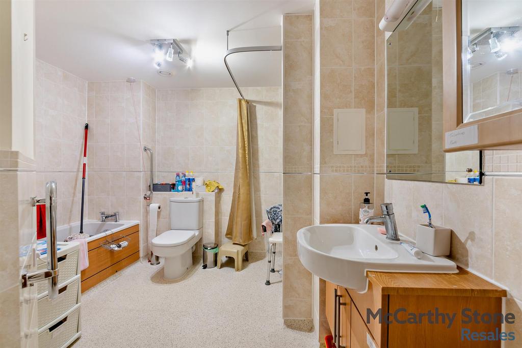 8668374-interior12-800.jpg