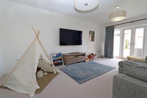 undefined, Handley Drive, Haddenham, Aylesbury