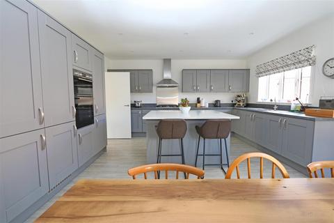 undefined, Handley Drive, Haddenham, Aylesbury
