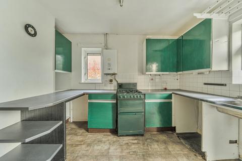 undefined, Stanley Gardens Road, Teddington, TW11