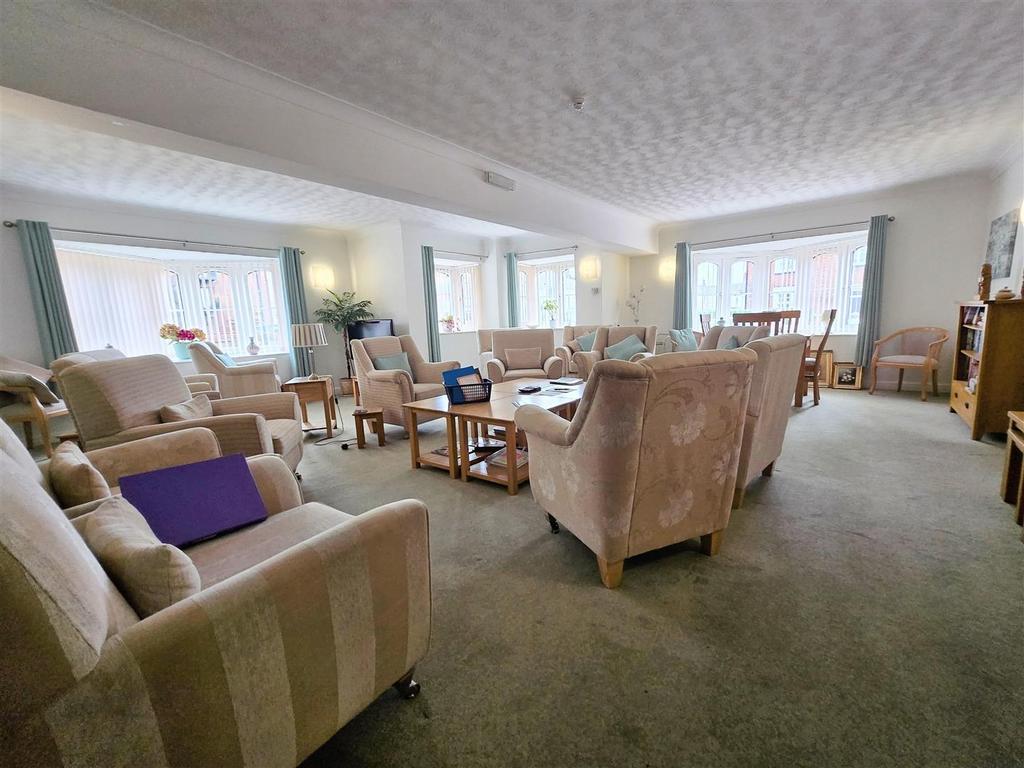Communal lounge