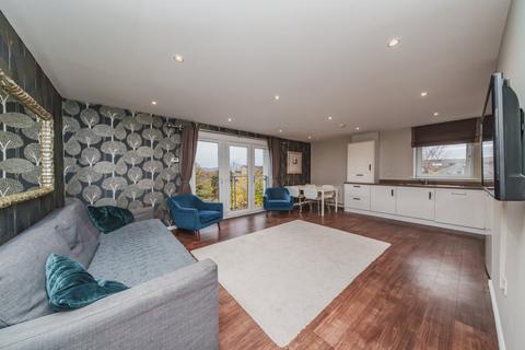2 bedroom flat for sale, 4/17 Arneil Drive, Edinburgh, EH5