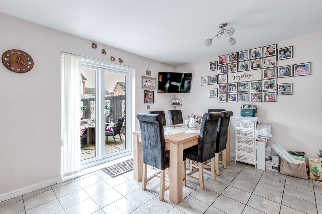 Kitchen/dining room
