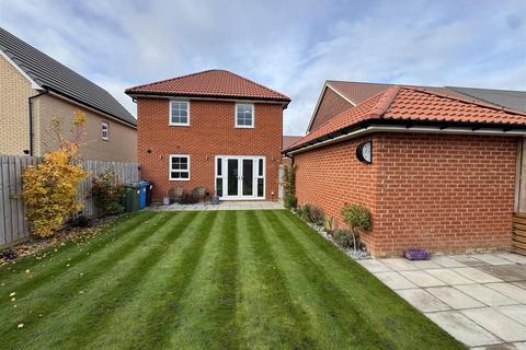 4 bedroom detached house for sale, Wallis Grove, Harworth DN11