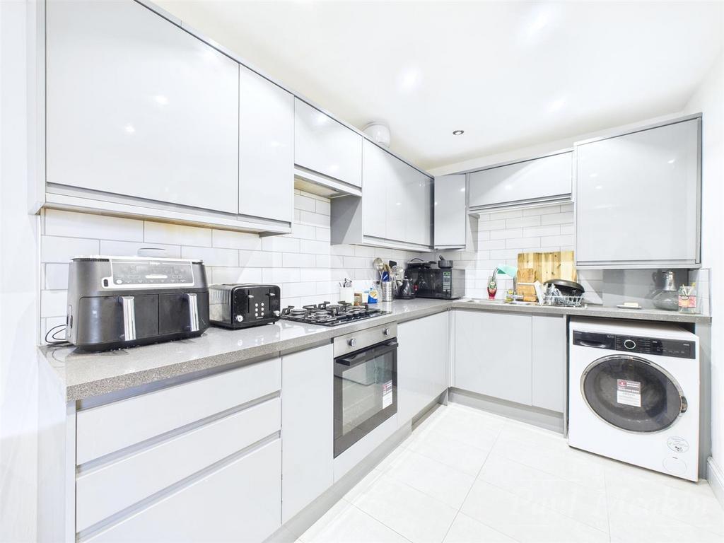 Kitchen .jpg