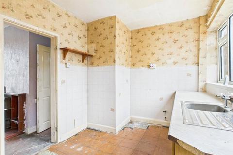 3 bedroom semi-detached house for sale, Valley Street, South Elmsall, Pontefract, WF9