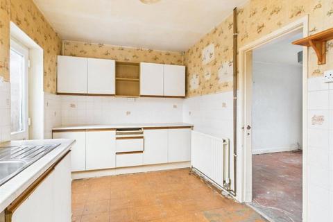 3 bedroom semi-detached house for sale, Valley Street, South Elmsall, Pontefract, WF9