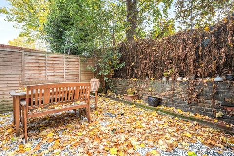 2 bedroom apartment for sale, Bodney Road, London, E8