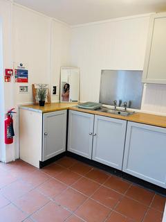 undefined, Curran Close, Uxbridge UB8