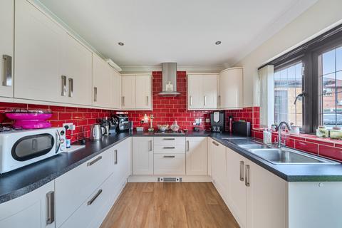 4 bedroom detached house for sale, Jarvis Road, Canvey Island, Essex