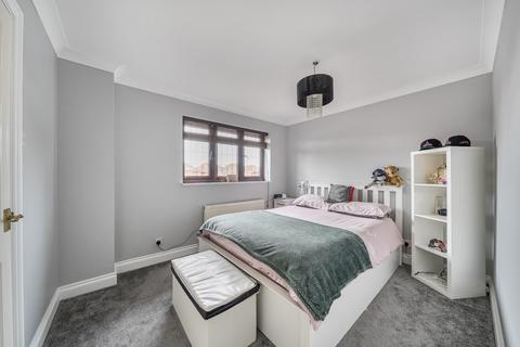 4 bedroom detached house for sale, Jarvis Road, Canvey Island, Essex