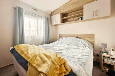 2 bedroom mobile home for sale, D059, Suffolk Sands