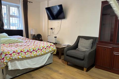undefined, Barking Road, Canning Town, Newham