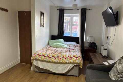undefined, Barking Road, Canning Town, Newham