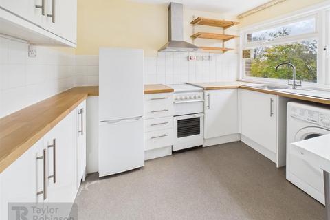undefined, Gossops Green, Crawley