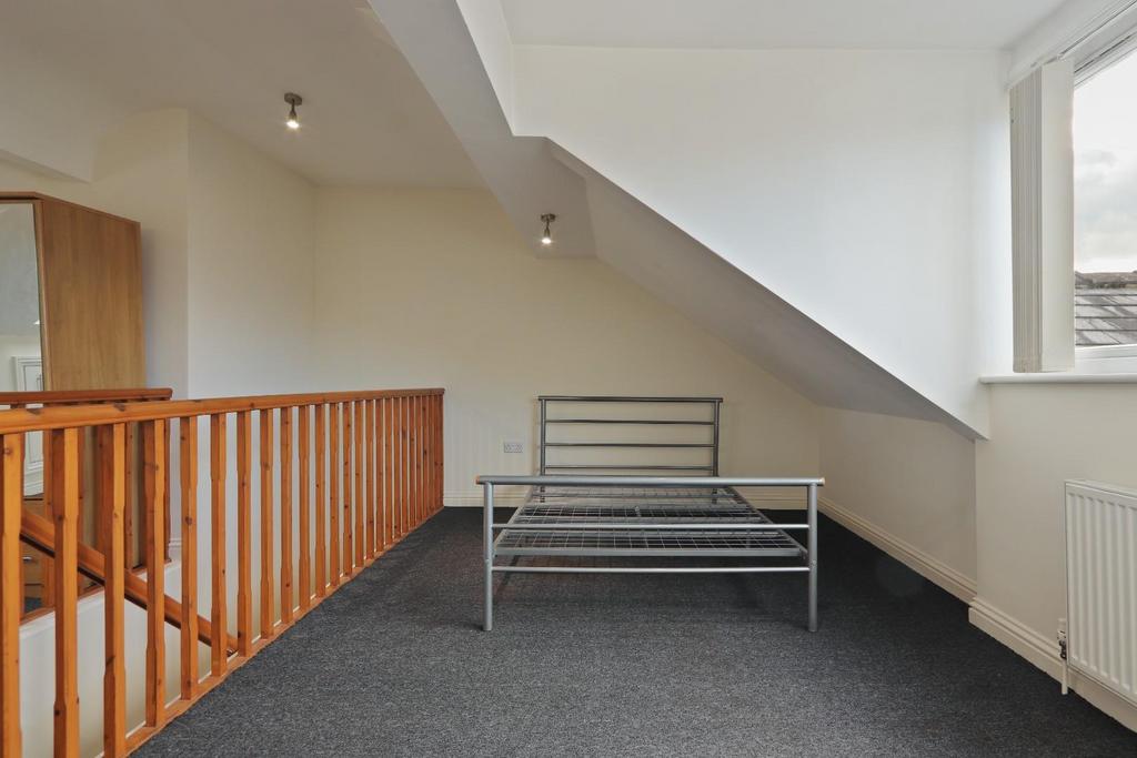 B bedroom 1