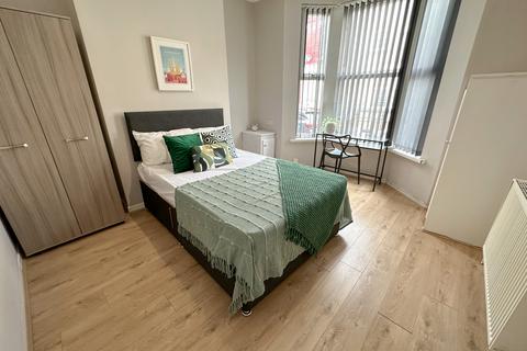undefined, Cotswold Street, L7 2PY,