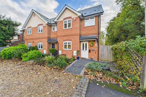 4 bedroom end of terrace house for sale, The Mews, Green Lane, Winnersh, Wokingham, RG41