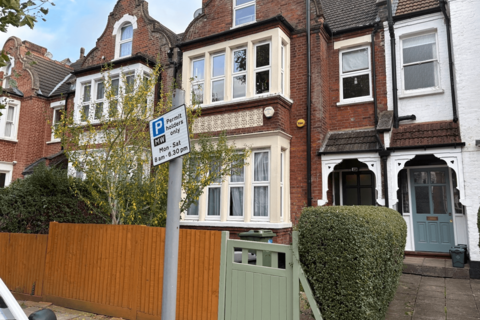 undefined, Blenheim Gardens, London, NW2