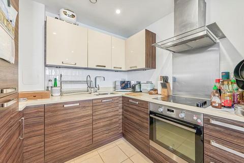 2 bedroom flat for sale, Boundary Lane, London SE17