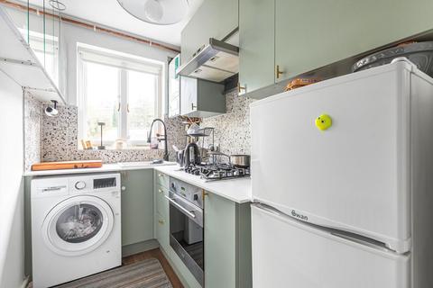 1 bedroom flat to rent, St. Stephens Terrace, London SW8