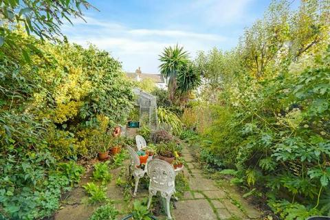 4 bedroom terraced house for sale, Prospero Road  Whitehall Park N19 3RF