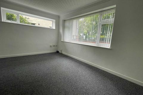 undefined, Menlove Court, Liverpool, Merseyside, L18