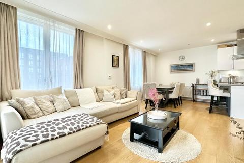 3 bedroom apartment for sale, Mare Apartments, Cavendish Square, London E16