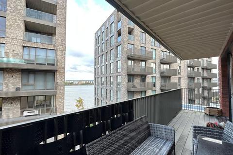 3 bedroom apartment for sale, Mare Apartments, Cavendish Square, London E16