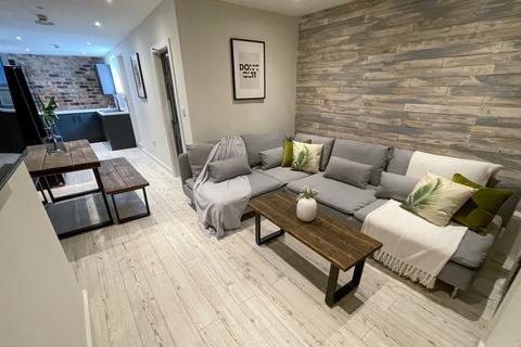 5 bedroom end of terrace house to rent, Dell Street, L7 2QA,