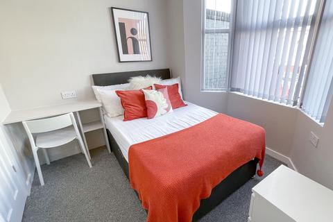 5 bedroom end of terrace house to rent, Dell Street, L7 2QA,