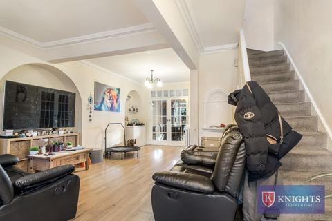3 bedroom terraced house for sale, Hamilton Avenue, London, N9