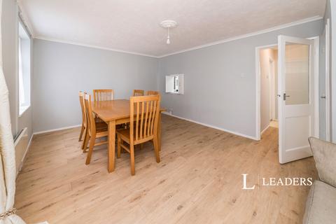undefined, Orchard Way, RH19