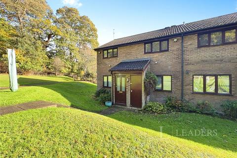 2 bedroom house to rent, Bishops Close, NR7