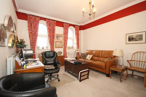 undefined, Florence Way, Woking GU21