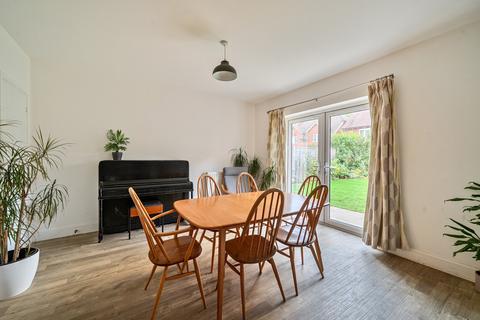 4 bedroom detached house for sale, Goswell Square, Alton, Hampshire, GU34