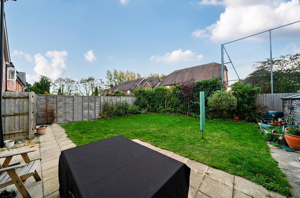 1370546-6-6900e90...