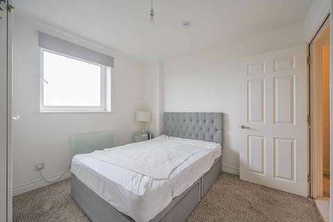 2 bedroom flat for sale, Fishguard Way, London, Docklands, London, E16