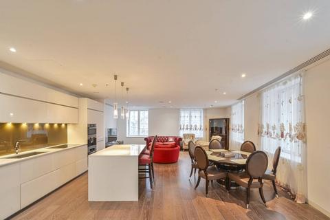 3 bedroom flat for sale, Strand, The Strand, London, WC2R