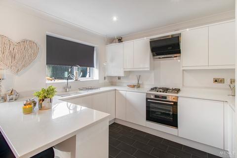 undefined, Haydock Close, Dosthill, Tamworth, B77