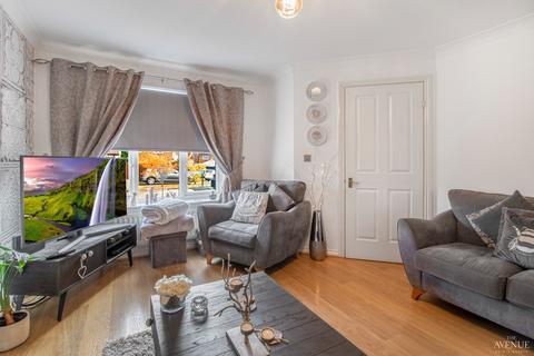 3 bedroom detached house for sale, Haydock Close, Dosthill, Tamworth, B77