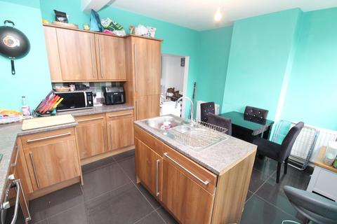 3 bedroom townhouse for sale, Banks Road, Leicester LE2