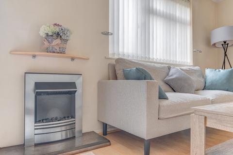 3 bedroom end of terrace house for sale, Kilpeck Close, Winyates, Redditch, Worcestershire, B98